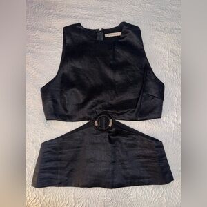 These Three O-Ring Black Top